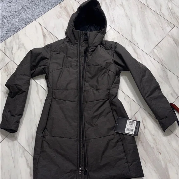 VGUC arcteryx ladies jacket - Picture 8 of 8